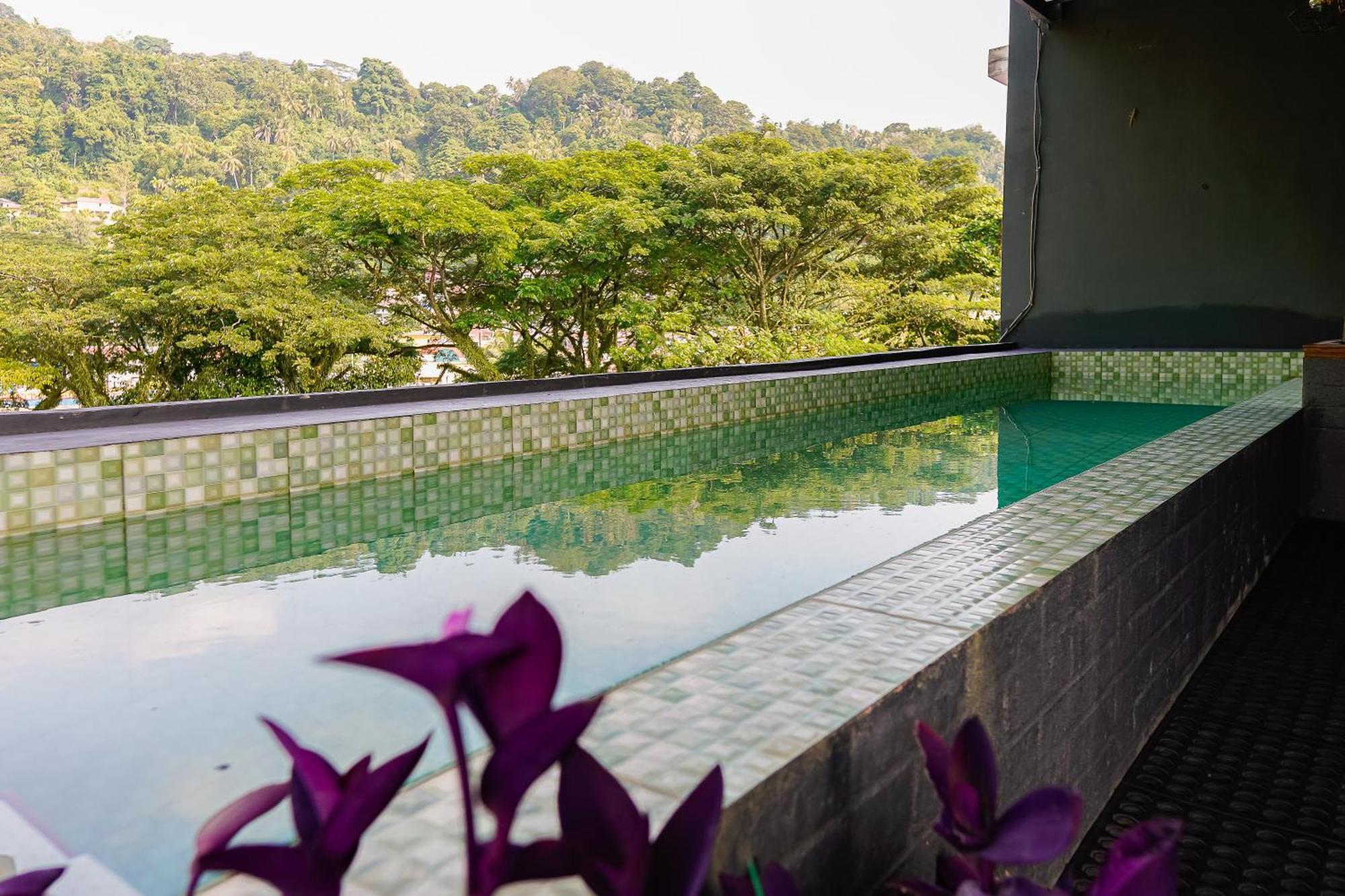 Kokos Hostel Padang City Ngoại thất bức ảnh